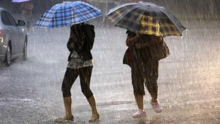 Meteorolojiden İstanbul dahil 23 kente sel ve su baskını uyarısı geldi