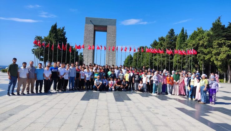 Yeniçağa’da Kur’an kursuna katılan öğrenciler İstanbul ve Çanakkale’yi gezdi