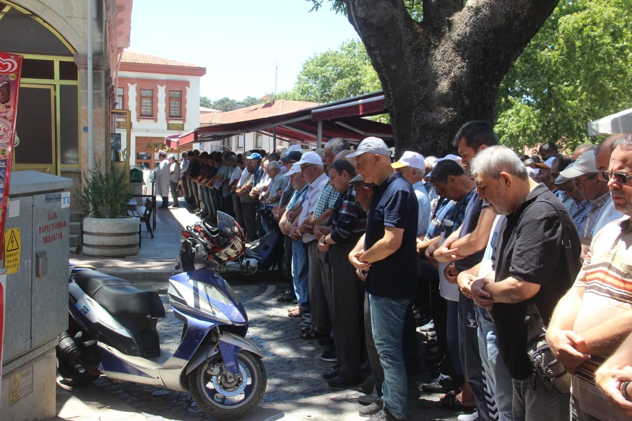 Çanakkale’de Boğulan Genç Son Yolculuğuna Uğurlandı