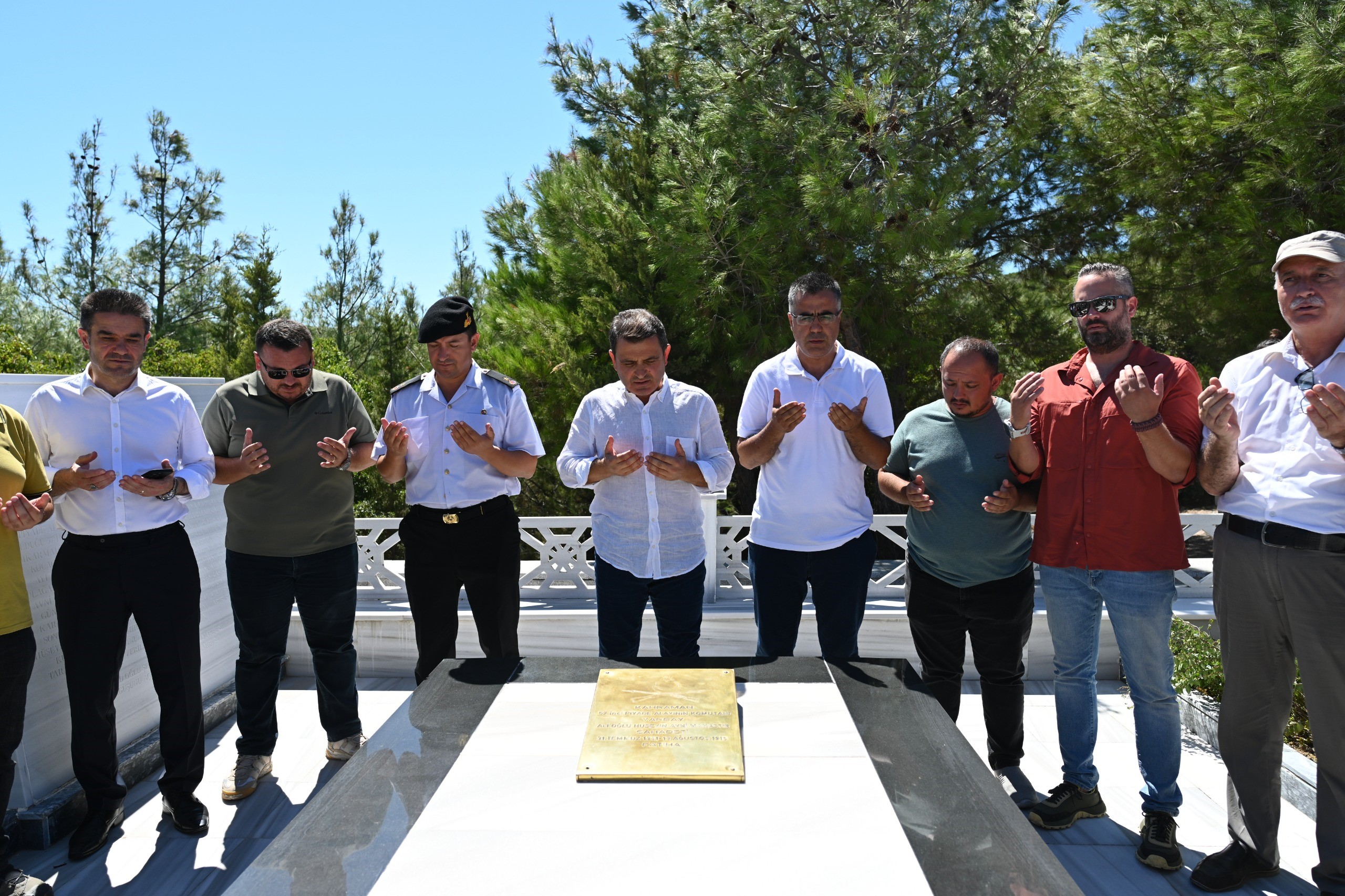 Şehit Yarbay Hüseyin Avni Bey Mezarı Başında Anıldı