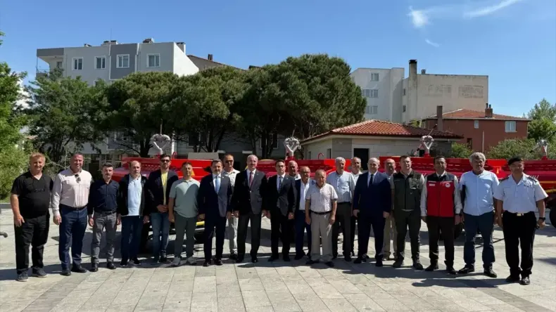 Eceabat’ta 10 İlk Müdahale Arazözü Dağıtımı