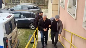 Baba, Oğlunu Bıçaklayarak Öldürdü