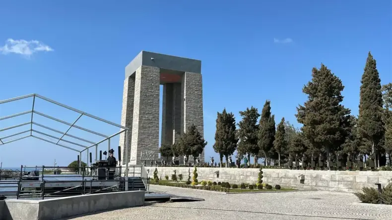 Şehitler Abidesi’ndeki 18 Mart törenlerinin genel provası yapıldı