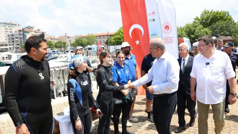 Çanakkale’de Deniz Temizliği Etkinliği